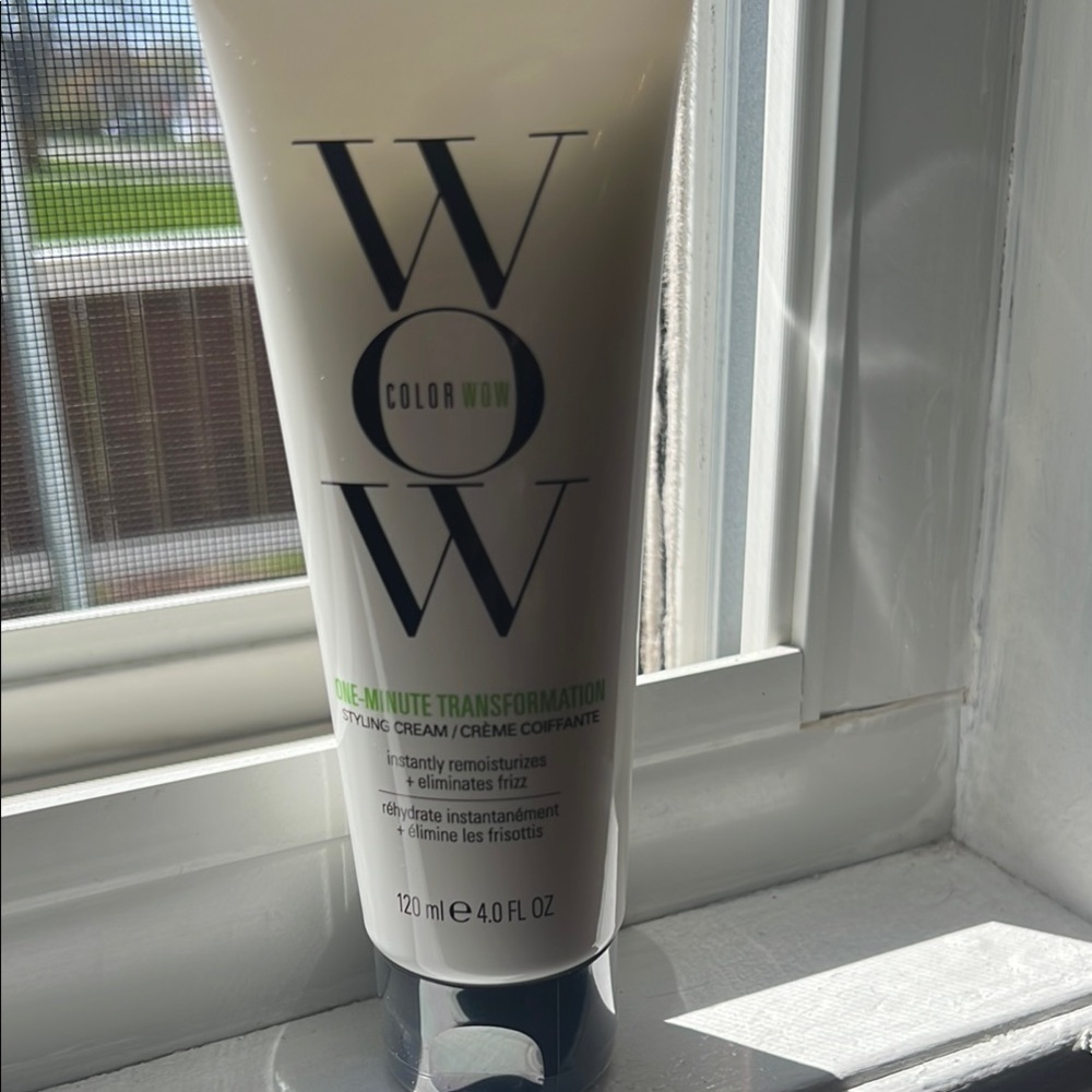 One-Minute Transformation Styling Cream